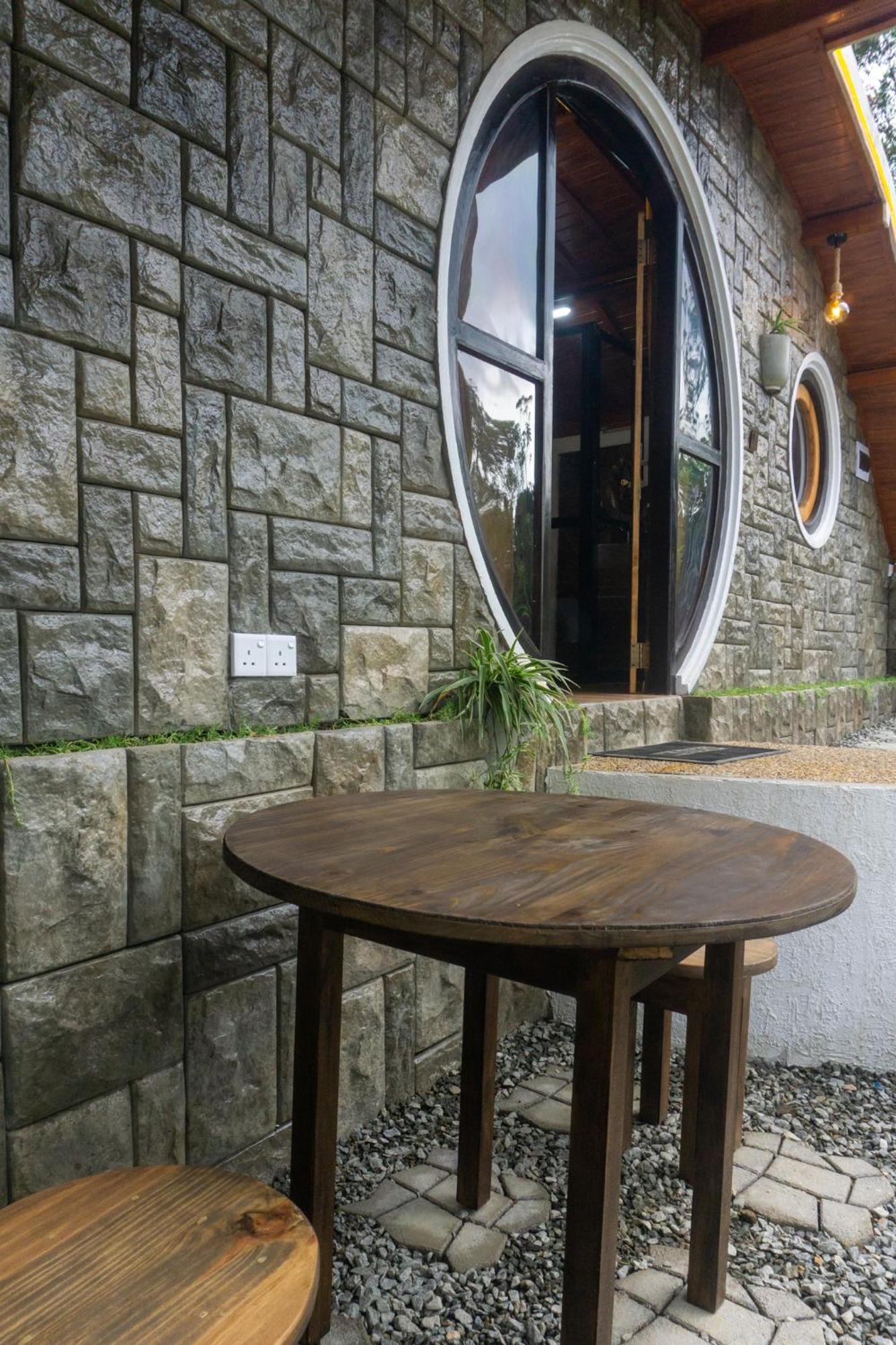 Hobbit Hole Hideaway Bed and Breakfast Ella Εξωτερικό φωτογραφία