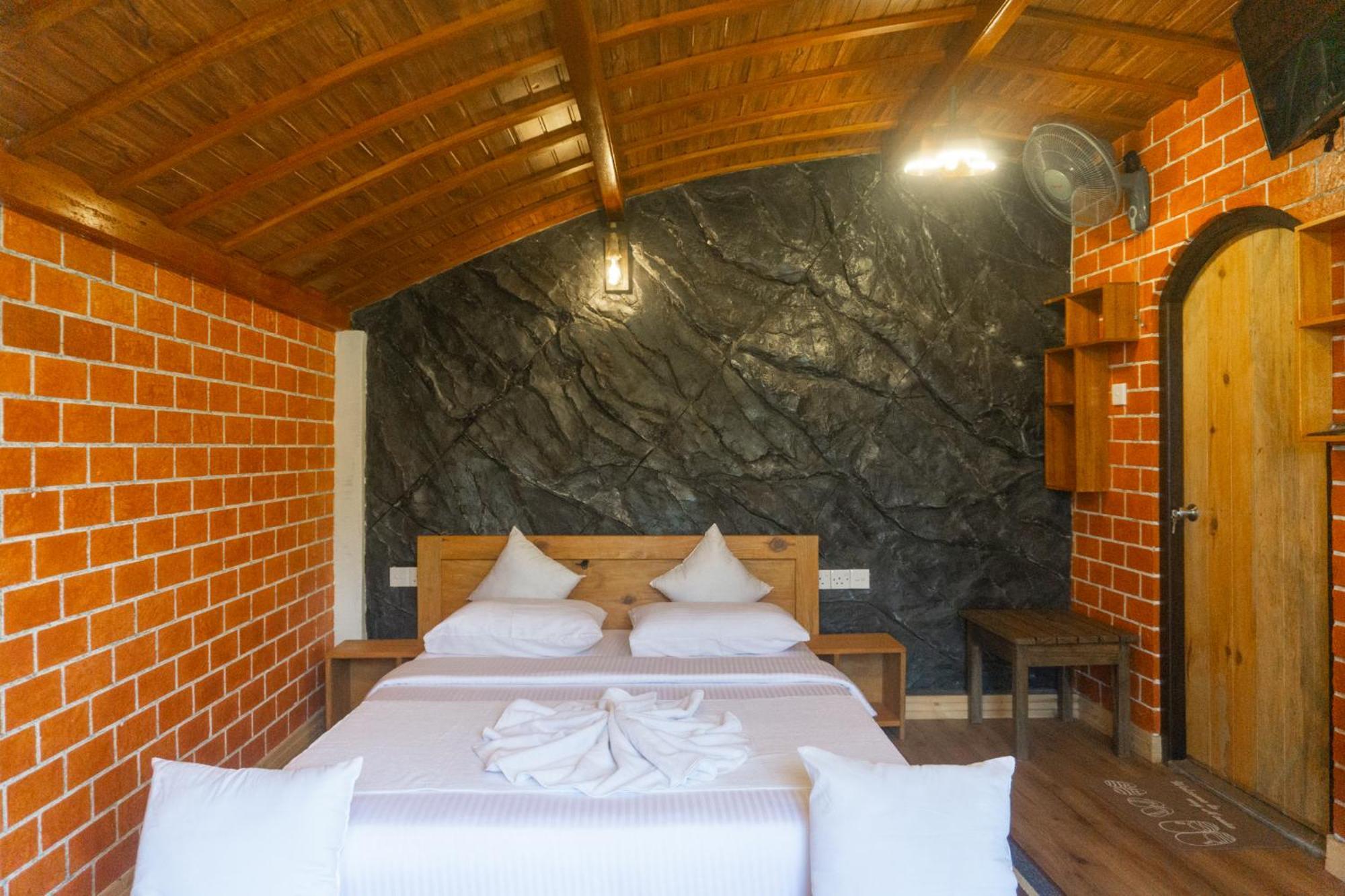 Hobbit Hole Hideaway Bed and Breakfast Ella Εξωτερικό φωτογραφία