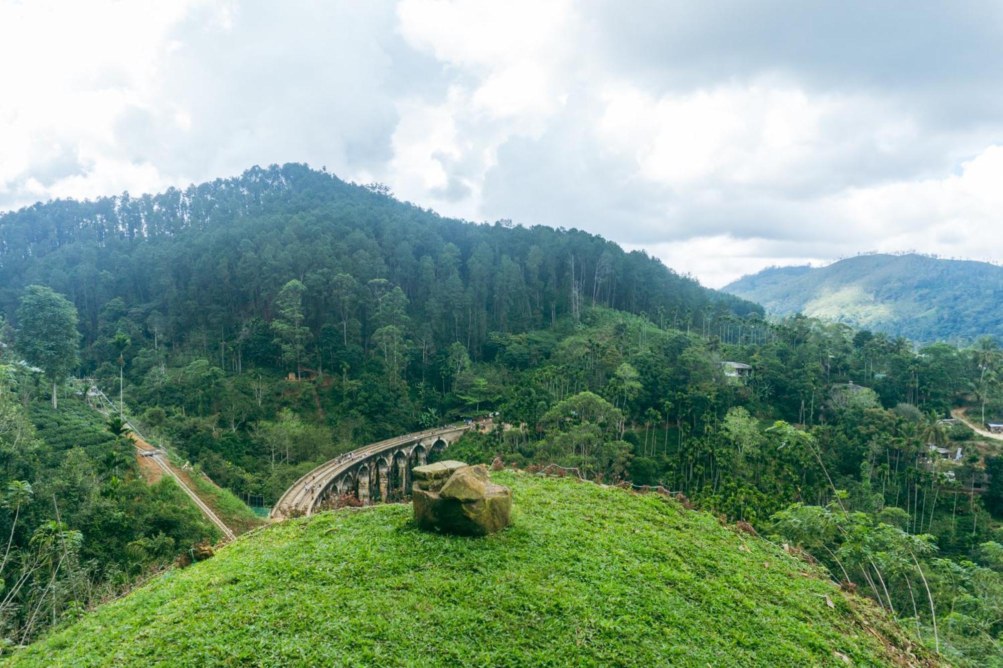 Hobbit Hole Hideaway Bed and Breakfast Ella Εξωτερικό φωτογραφία