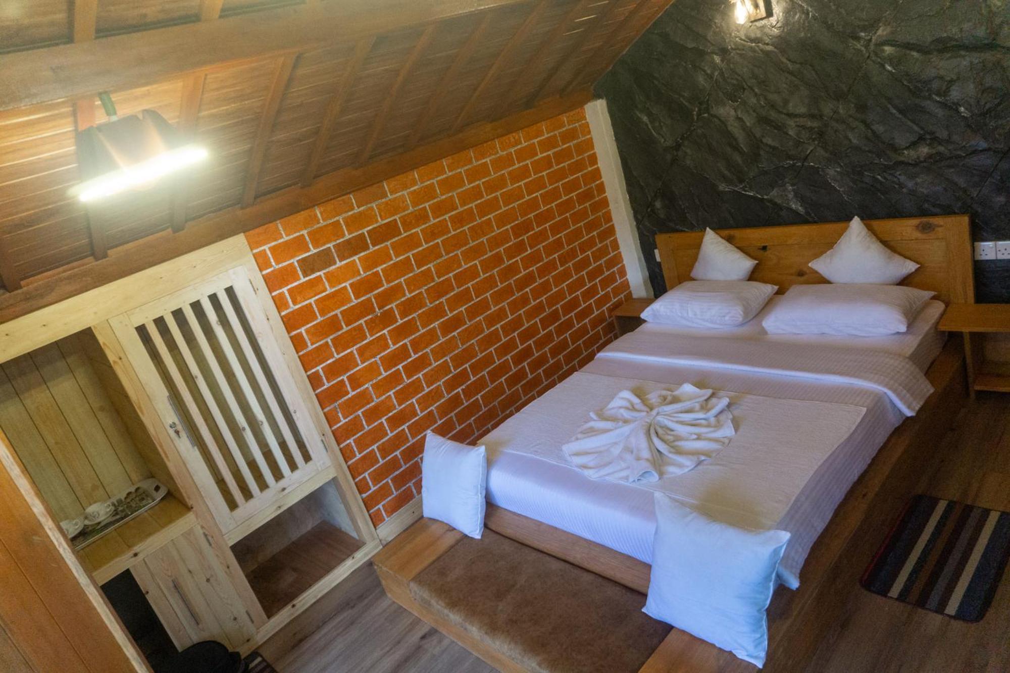 Hobbit Hole Hideaway Bed and Breakfast Ella Εξωτερικό φωτογραφία