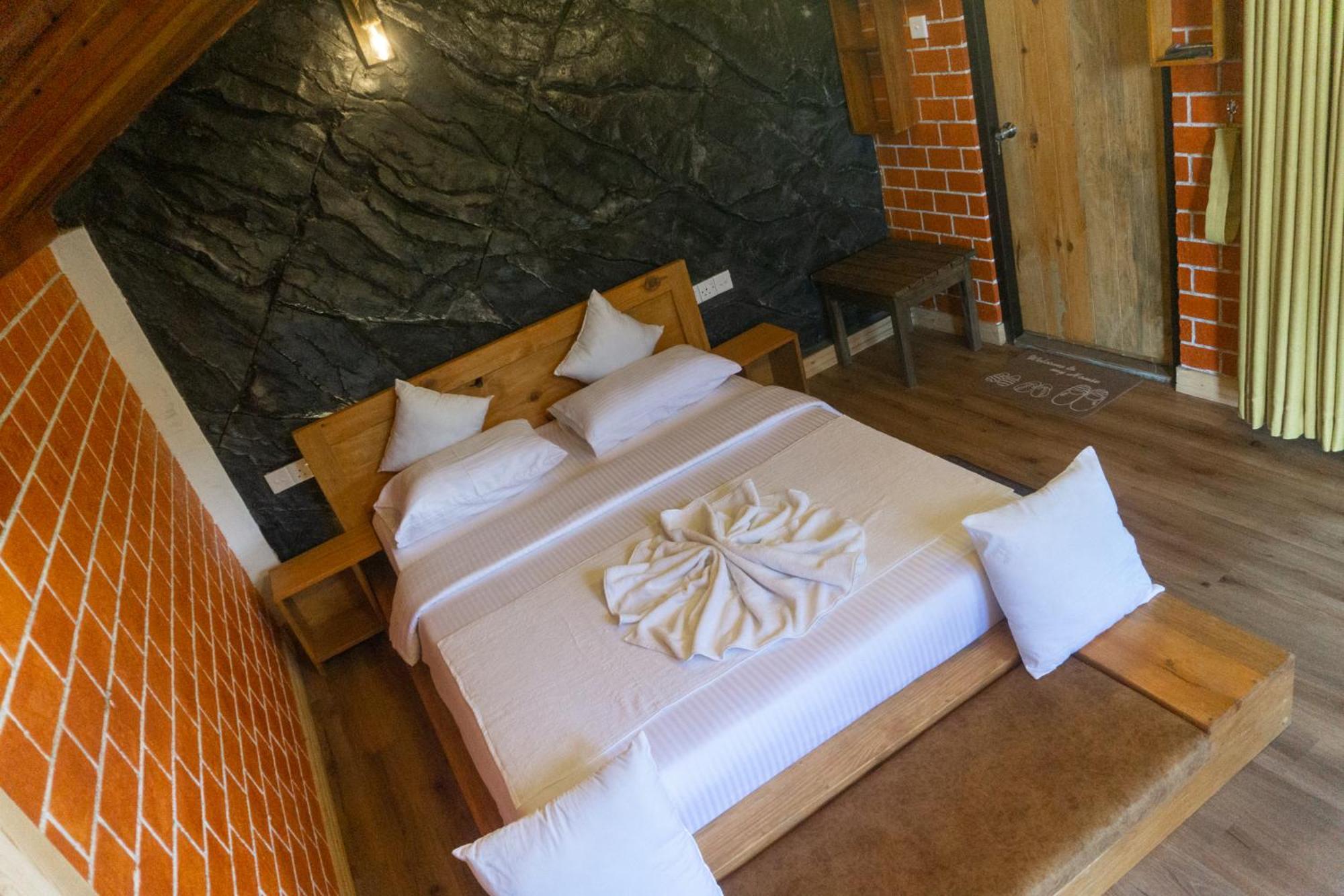 Hobbit Hole Hideaway Bed and Breakfast Ella Εξωτερικό φωτογραφία